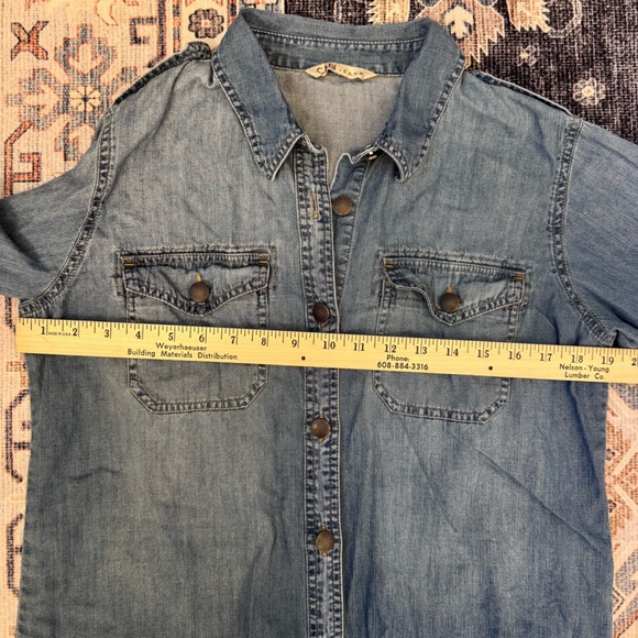 CAbi Jeans Blue Denim Shirt Western Chambray Button Down Pockets Women’s Size M - Picture 11 of 13